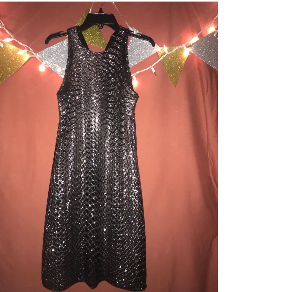 Bodycon, super cute, glitter dress